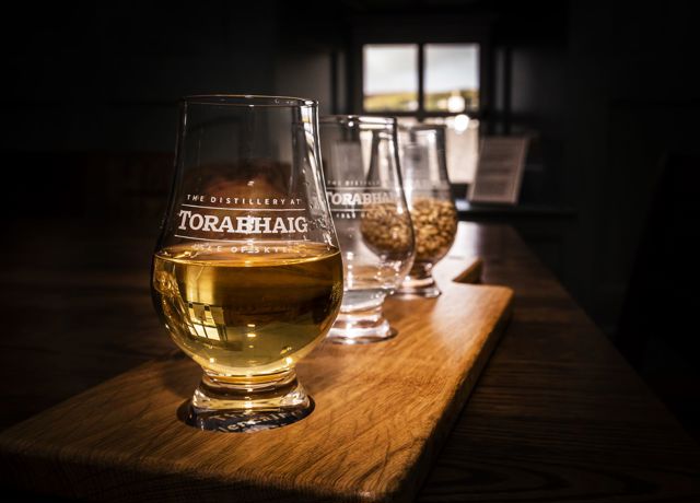  A glass of whisky from Torabhaig distillery, Skye.