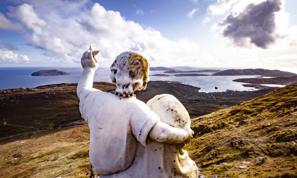 white statue of the Virgin and Child at Heaval the highest point of Barra