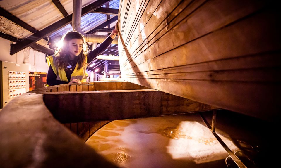 Islay Bowmore Distillery 